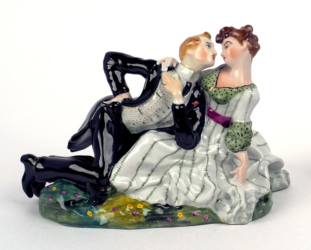 The Lovers, porcelain group after Konstantin Somov